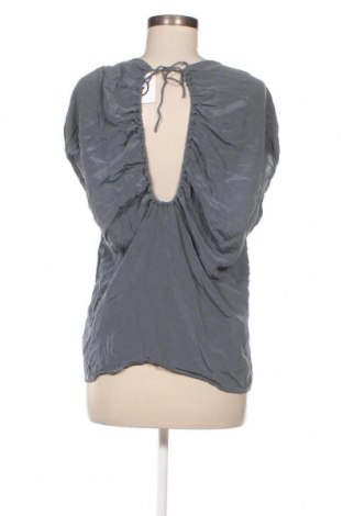 Дамска блуза Custommade, Размер S, Цвят Сив, Цена 40,12 лв.