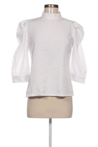 Damen Shirt Ella, Größe M, Farbe Weiß, Preis 16,00 €