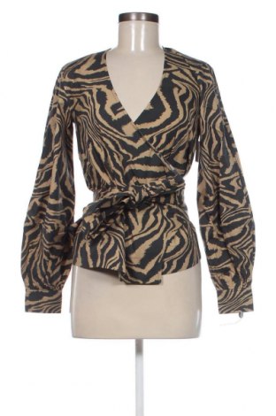Дамска блуза Ganni, Размер XS, Цвят Многоцветен, Цена 96,60 лв.