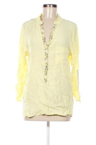 Дамска блуза Giorgia & Johns, Размер M, Цвят Жълт, Цена 21,60 лв.