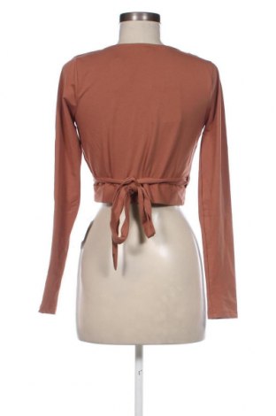 Γυναικεία μπλούζα Glamorous, Μέγεθος M, Χρώμα  Μπέζ, Τιμή 7,94 €