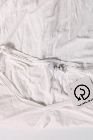 Γυναικεία μπλούζα Guess, Μέγεθος L, Χρώμα Λευκό, Τιμή 38,12 €
