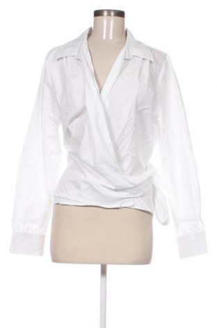 Γυναικεία μπλούζα Guido Maria Kretschmer for About You, Μέγεθος XL, Χρώμα Λευκό, Τιμή 17,86 €