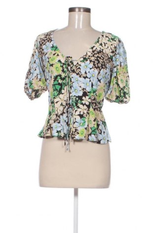 Дамска блуза H&M, Размер S, Цвят Многоцветен, Цена 30,97 лв.