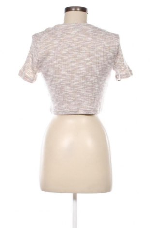 Дамска блуза H&M Divided, Размер M, Цвят Бежов, Цена 19,00 лв.