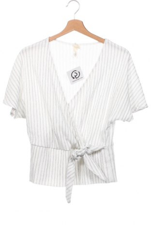 Γυναικεία μπλούζα H&M L.O.G.G., Μέγεθος XS, Χρώμα Λευκό, Τιμή 9,72 €