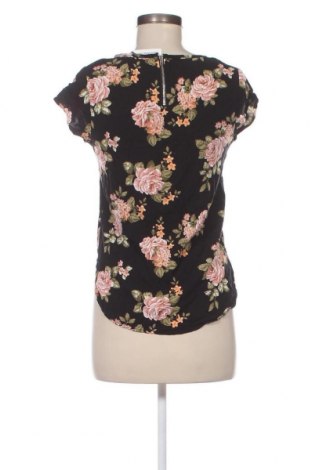 Дамска блуза Haily`s, Размер M, Цвят Многоцветен, Цена 15,30 лв.