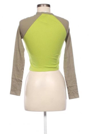 Дамска блуза Jennyfer, Размер S, Цвят Зелен, Цена 5,58 лв.