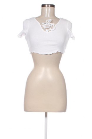 Дамска блуза Jennyfer, Размер XXS, Цвят Бял, Цена 6,51 лв.