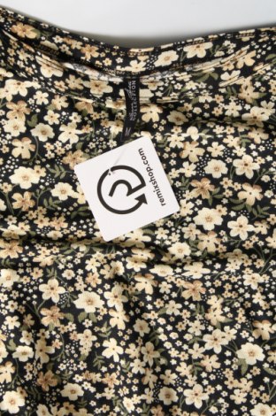Γυναικεία μπλούζα Laura Torelli, Μέγεθος M, Χρώμα Πολύχρωμο, Τιμή 2,82 €