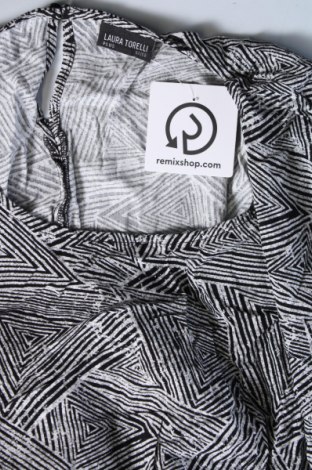 Γυναικεία μπλούζα Laura Torelli, Μέγεθος 5XL, Χρώμα Πολύχρωμο, Τιμή 11,16 €