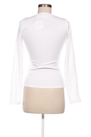 Дамска блуза Levi's, Размер XS, Цвят Бял, Цена 59,40 лв.
