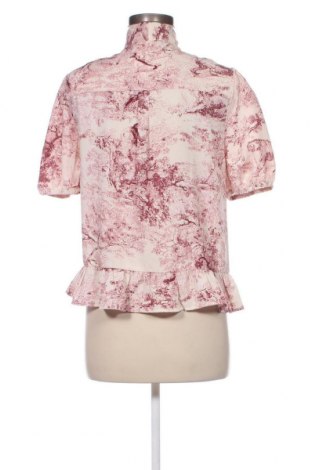 Дамска блуза Love Copenhagen, Размер S, Цвят Многоцветен, Цена 31,77 лв.