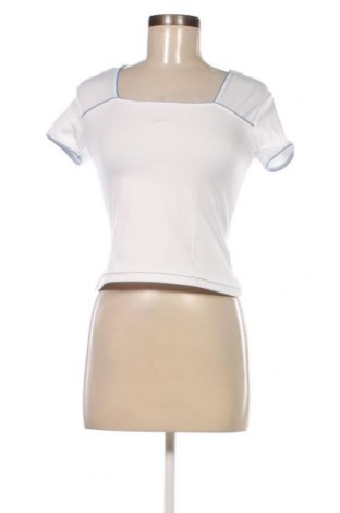 Дамска блуза Nike, Размер S, Цвят Бял, Цена 77,00 лв.