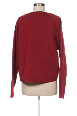 Дамска блуза Nike, Размер XL, Цвят Червен, Цена 46,20 лв.