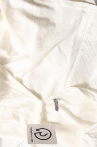 Γυναικεία μπλούζα ONLY, Μέγεθος M, Χρώμα Λευκό, Τιμή 12,37 €