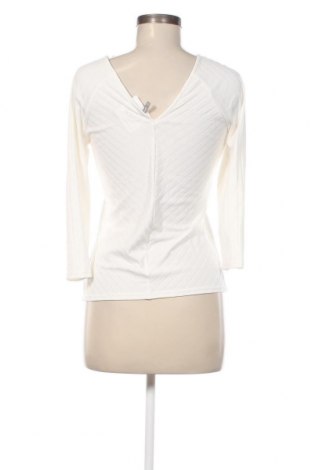 Дамска блуза ONLY, Размер M, Цвят Бял, Цена 20,00 лв.