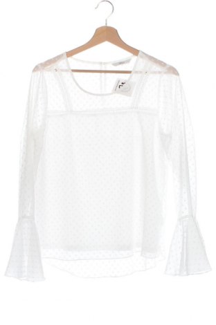 Дамска блуза ONLY, Размер XS, Цвят Бял, Цена 20,00 лв.