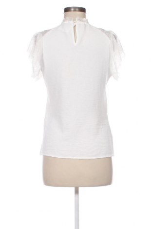 Дамска блуза ONLY, Размер S, Цвят Бял, Цена 46,34 лв.