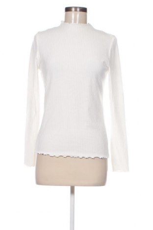 Γυναικεία μπλούζα ONLY, Μέγεθος L, Χρώμα Λευκό, Τιμή 5,22 €