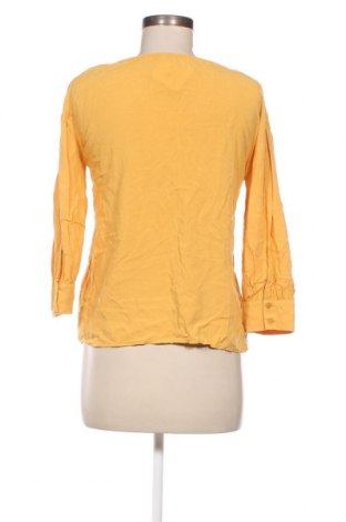 Дамска блуза Orsay, Размер S, Цвят Жълт, Цена 13,72 лв.