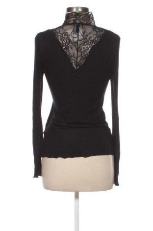 Дамска блуза Pieces, Размер M, Цвят Черен, Цена 16,10 лв.