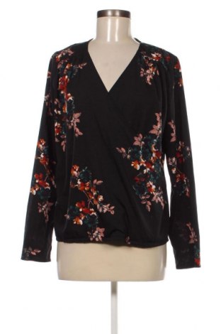 Дамска блуза Pieces, Размер M, Цвят Многоцветен, Цена 4,00 лв.