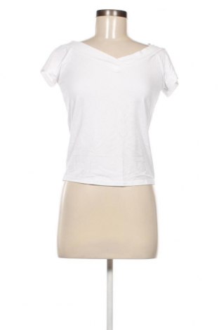 Дамска блуза Pieces, Размер L, Цвят Бял, Цена 20,00 лв.