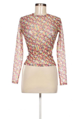 Дамска блуза Pull&Bear, Размер S, Цвят Многоцветен, Цена 18,82 лв.