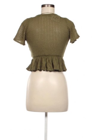 Дамска блуза Pull&Bear, Размер S, Цвят Зелен, Цена 9,38 лв.