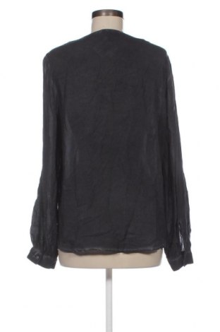 Дамска блуза Q/S by S.Oliver, Размер M, Цвят Сив, Цена 34,00 лв.