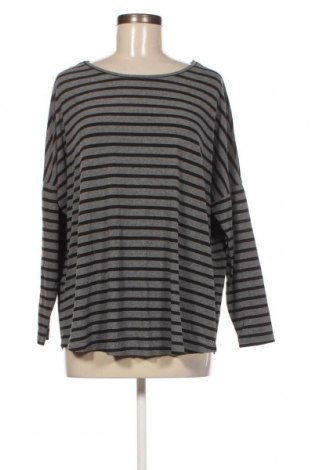 Damen Shirt Saint Tropez, Größe S, Farbe Grau, Preis € 4,99