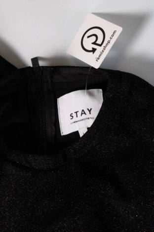 Γυναικεία μπλούζα Stay, Μέγεθος L, Χρώμα Μαύρο, Τιμή 2,92 €