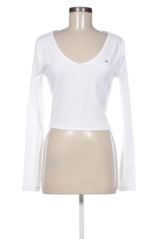 Damen Shirt Tommy Jeans, Größe M, Farbe Weiß, Preis 66,39 €