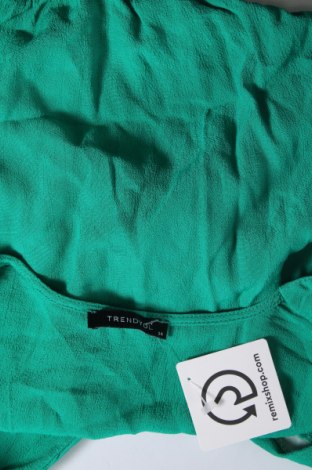 Дамска блуза Trendyol, Размер XS, Цвят Зелен, Цена 19,94 лв.