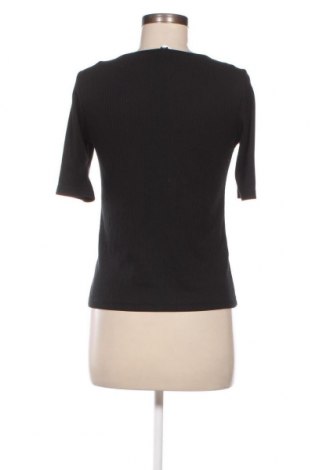 Дамска блуза Uniqlo, Размер S, Цвят Черен, Цена 20,36 лв.