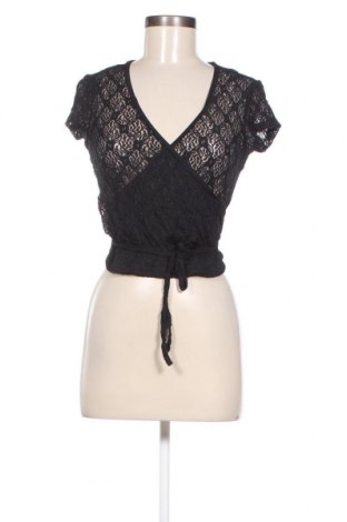 Γυναικεία μπλούζα Urban Outfitters, Μέγεθος M, Χρώμα Μαύρο, Τιμή 39,69 €