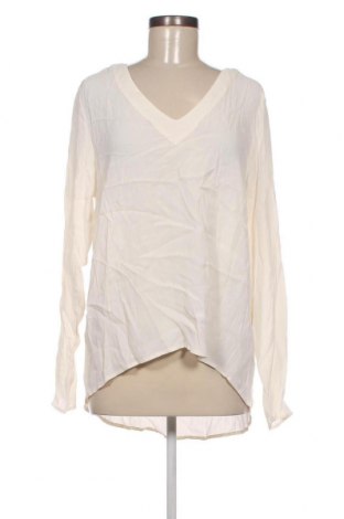 Дамска блуза VILA, Размер XL, Цвят Екрю, Цена 10,19 лв.