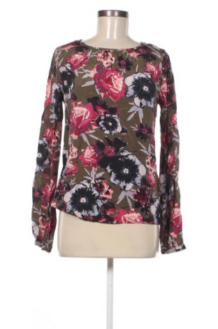Дамска блуза VILA, Размер S, Цвят Многоцветен, Цена 4,00 лв.