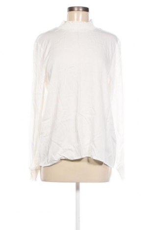 Дамска блуза VILA, Размер L, Цвят Бял, Цена 9,20 лв.