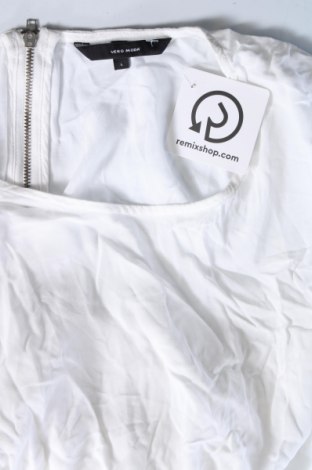 Дамска блуза Vero Moda, Размер L, Цвят Бял, Цена 5,00 лв.