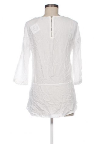 Γυναικεία μπλούζα Vero Moda, Μέγεθος L, Χρώμα Λευκό, Τιμή 2,97 €
