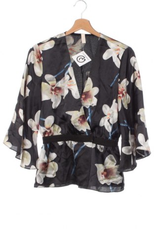 Дамска блуза Y.A.S, Размер M, Цвят Многоцветен, Цена 48,00 лв.