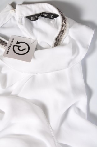 Γυναικεία μπλούζα Zara, Μέγεθος M, Χρώμα Λευκό, Τιμή 19,85 €
