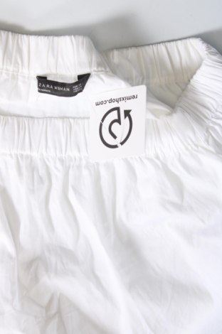 Дамска блуза Zara, Размер XS, Цвят Бял, Цена 27,05 лв.