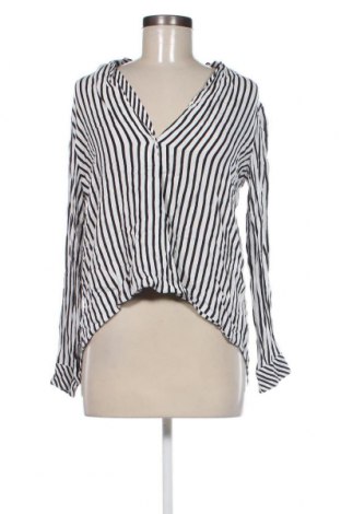 Γυναικεία μπλούζα Zara Trafaluc, Μέγεθος L, Χρώμα Πολύχρωμο, Τιμή 5,85 €