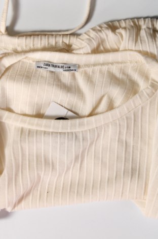 Дамска блуза Zara Trafaluc, Размер S, Цвят Екрю, Цена 24,33 лв.