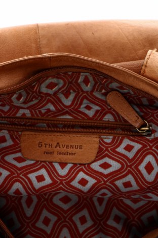 Дамска чанта 5th Avenue, Цвят Кафяв, Цена 57,99 лв.