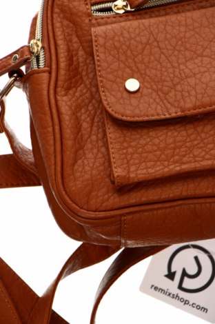Дамска чанта Accessories, Цвят Кафяв, Цена 29,45 лв.