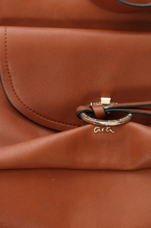 Damentasche Ara, Farbe Braun, Preis € 42,35